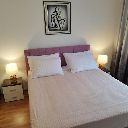 Apartments Surjak โอเรบิก ภายนอก รูปภาพ