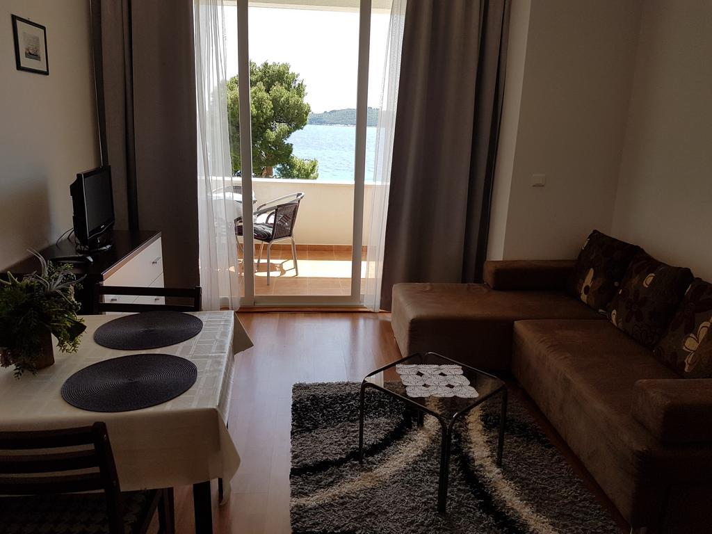 Apartments Surjak โอเรบิก ภายนอก รูปภาพ